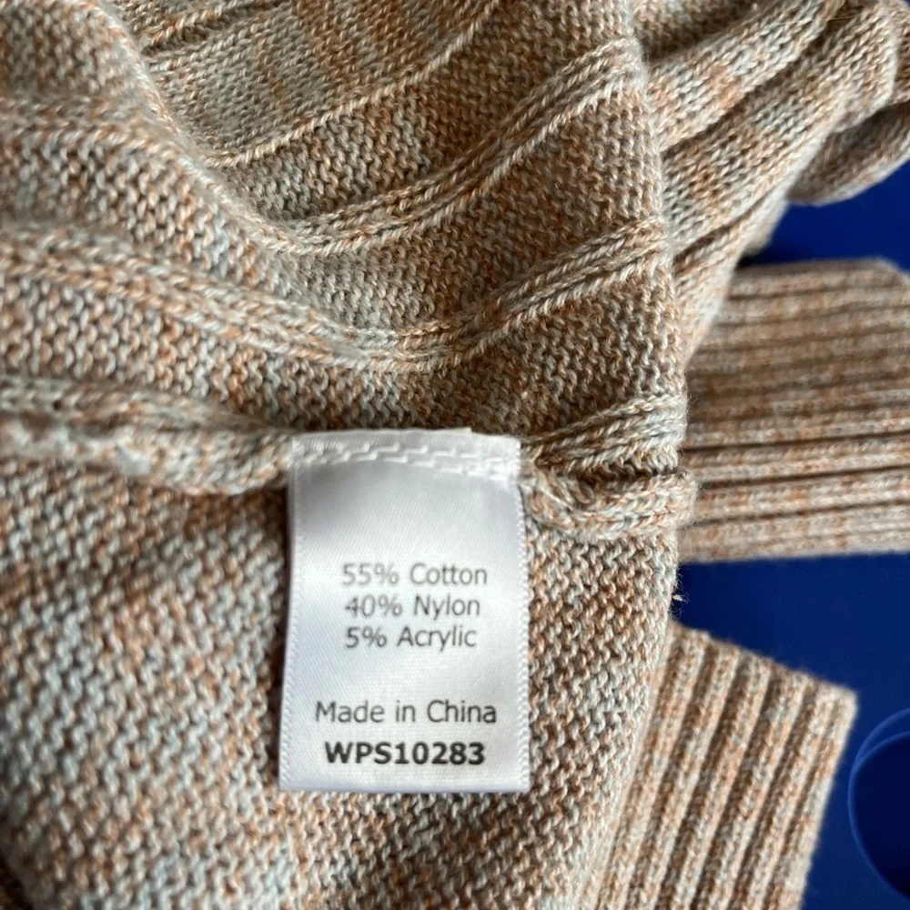 Market & Spruce Beige Cable Knit V-Neck Sweater